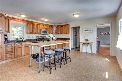 856 Main St #B, Malden, MA 02148 photo 11