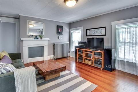 856 Main St #B, Malden, MA 02148 photo 3