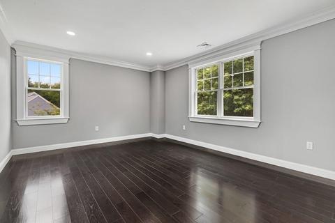 98 Cushing St, Hingham, MA 02043 photo 22