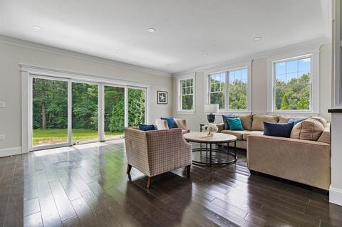98 Cushing St, Hingham, MA 02043 photo 6