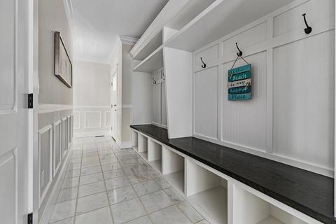 98 Cushing St, Hingham, MA 02043 photo 14