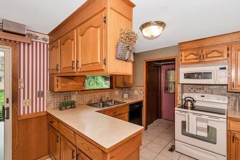 167 Roy St, Springfield, MA 01104 photo 13