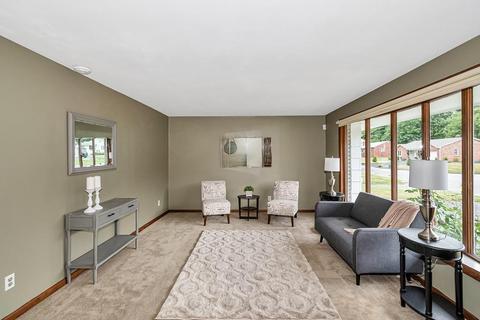 167 Roy St, Springfield, MA 01104 photo 6