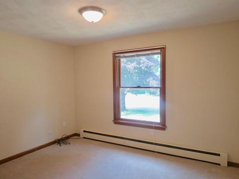 7 Juniper Ln, Webster, MA 01570 photo 8