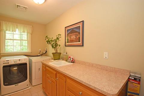 25 East St, Upton, MA 01568 photo 23