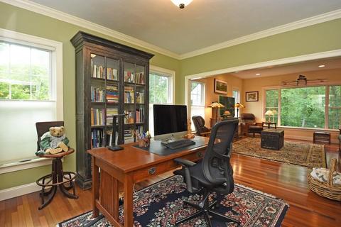 25 East St, Upton, MA 01568 photo 4