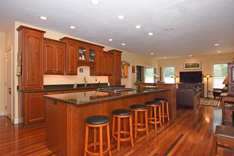 25 East St, Upton, MA 01568 photo 9