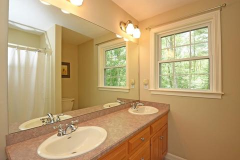 25 East St, Upton, MA 01568 photo 22