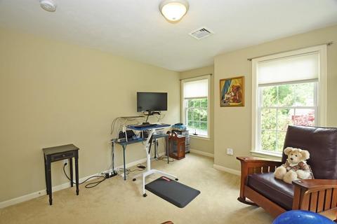 25 East St, Upton, MA 01568 photo 24