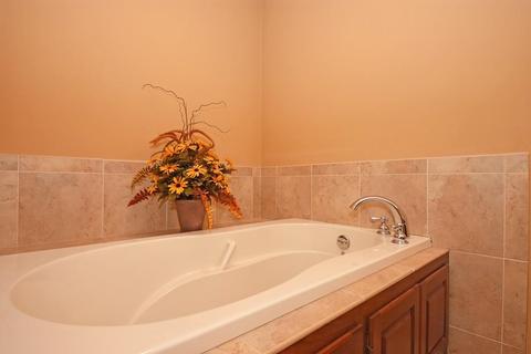 25 East St, Upton, MA 01568 photo 19