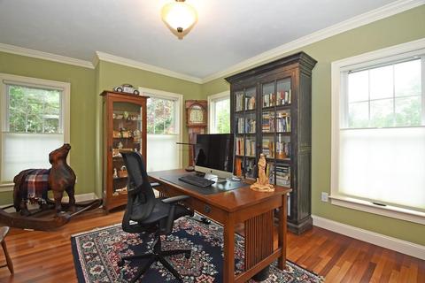 25 East St, Upton, MA 01568 photo 3