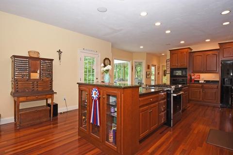 25 East St, Upton, MA 01568 photo 8