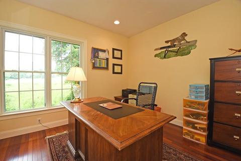25 East St, Upton, MA 01568 photo 11