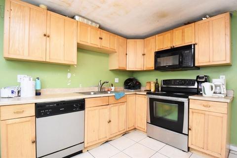 84 Vernal St, Everett, MA 02149 photo 1