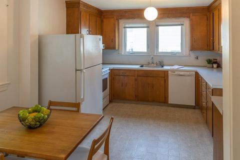4 Thompson Rd, Marblehead, MA 01945 photo 7
