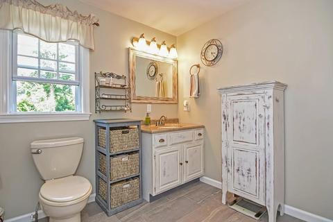 336 Mendon St, Upton, MA 01568 photo 23