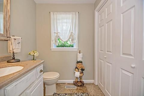 336 Mendon St, Upton, MA 01568 photo 19