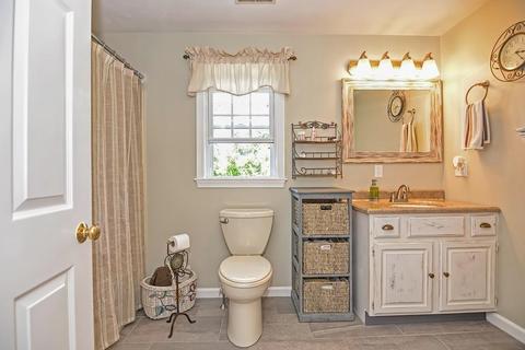 336 Mendon St, Upton, MA 01568 photo 22
