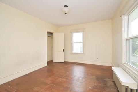 141 Oak St, Springfield, MA 01109 photo 29