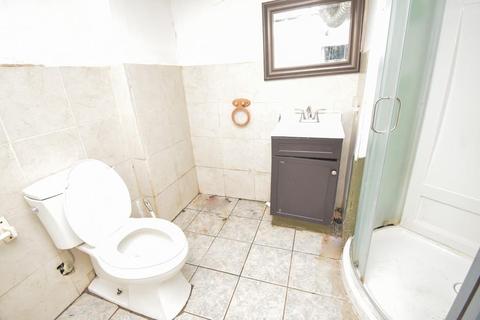 141 Oak St, Springfield, MA 01109 photo 34