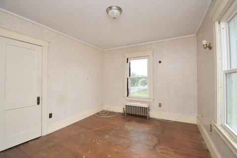 141 Oak St, Springfield, MA 01109 photo 26