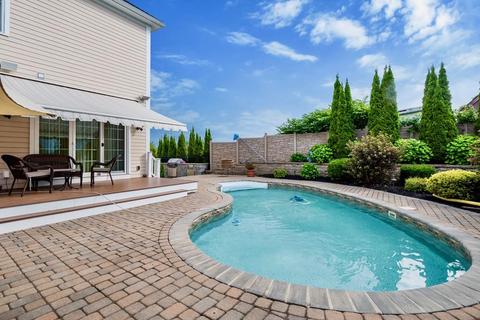1 Oneil Way, Saugus, MA 01906 photo 12