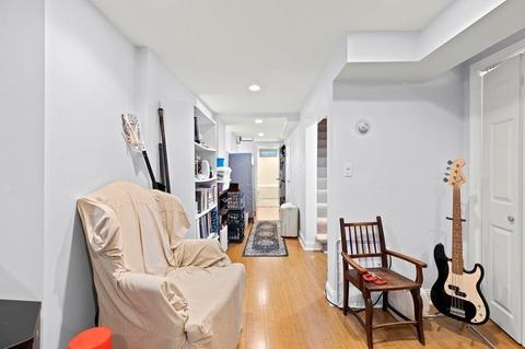 25 Bartlett Cres #1, Brookline, MA 02446 photo 22