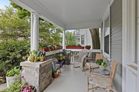 25 Bartlett Cres #1, Brookline, MA 02446 photo 2