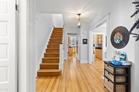 25 Bartlett Cres #1, Brookline, MA 02446 photo 5