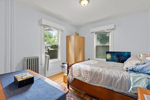 25 Bartlett Cres #1, Brookline, MA 02446 photo 19