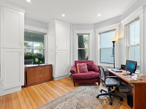 25 Bartlett Cres #1, Brookline, MA 02446 photo 8