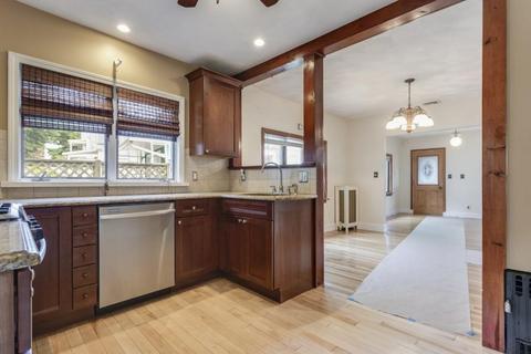 43 Fuller St, Everett, MA 02149 photo 9