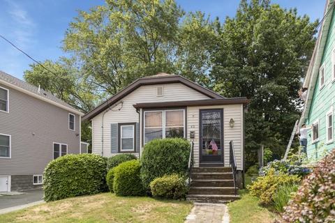 43 Fuller St, Everett, MA 02149 photo 1