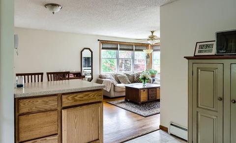 54 Manhattan, Worcester, MA 01602 photo 7
