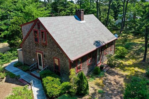 19 Pilgrim Ln, Eastham, MA 02642 photo 2