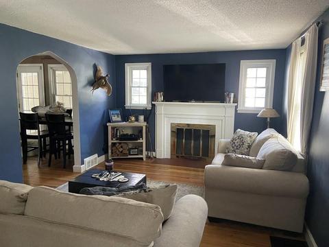 65 Anniversary St, Springfield, MA 01104 photo 5