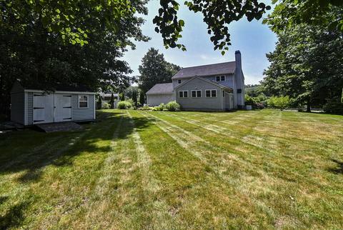 29 Spindle Tree Ln, Amesbury, MA 01913 photo 36