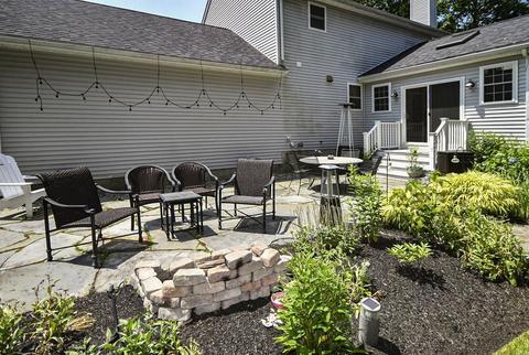 29 Spindle Tree Ln, Amesbury, MA 01913 photo 38
