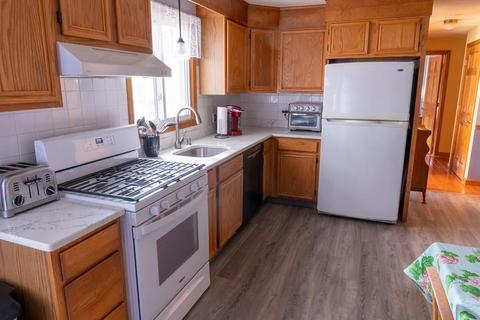 79 Amos Dr, Springfield, MA 01118 photo 5