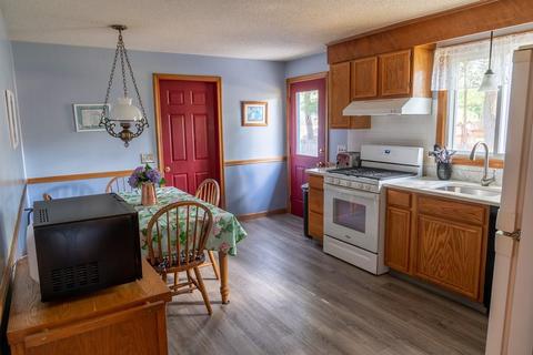 79 Amos Dr, Springfield, MA 01118 photo 6