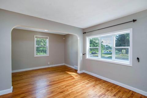 64 Roosevelt Ter, Springfield, MA 01109 photo 13