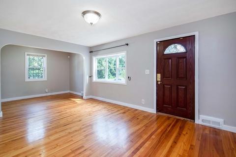 64 Roosevelt Ter, Springfield, MA 01109 photo 11