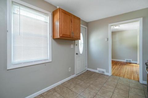 64 Roosevelt Ter, Springfield, MA 01109 photo 20
