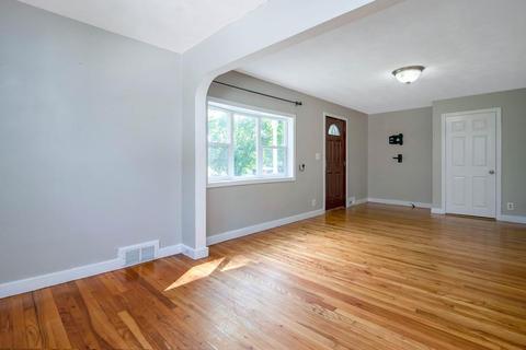 64 Roosevelt Ter, Springfield, MA 01109 photo 15