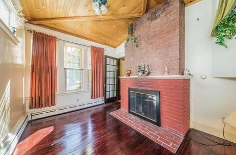 76 Spruceland Ave, Springfield, MA 01108 photo 20