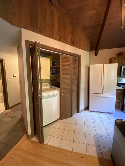355 Pearl St, Reading, MA 01867 photo 6