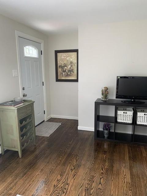 57 Granger St, Springfield, MA 01119 photo 4