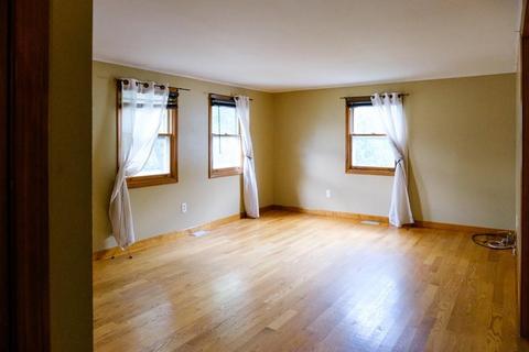 1507 Locust St, Fall River, MA 02723 photo 5