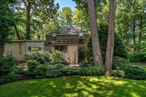 85 Ledgeways, Wellesley, MA 02481 photo 17