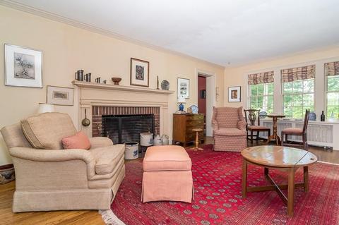 85 Ledgeways, Wellesley, MA 02481 photo 4